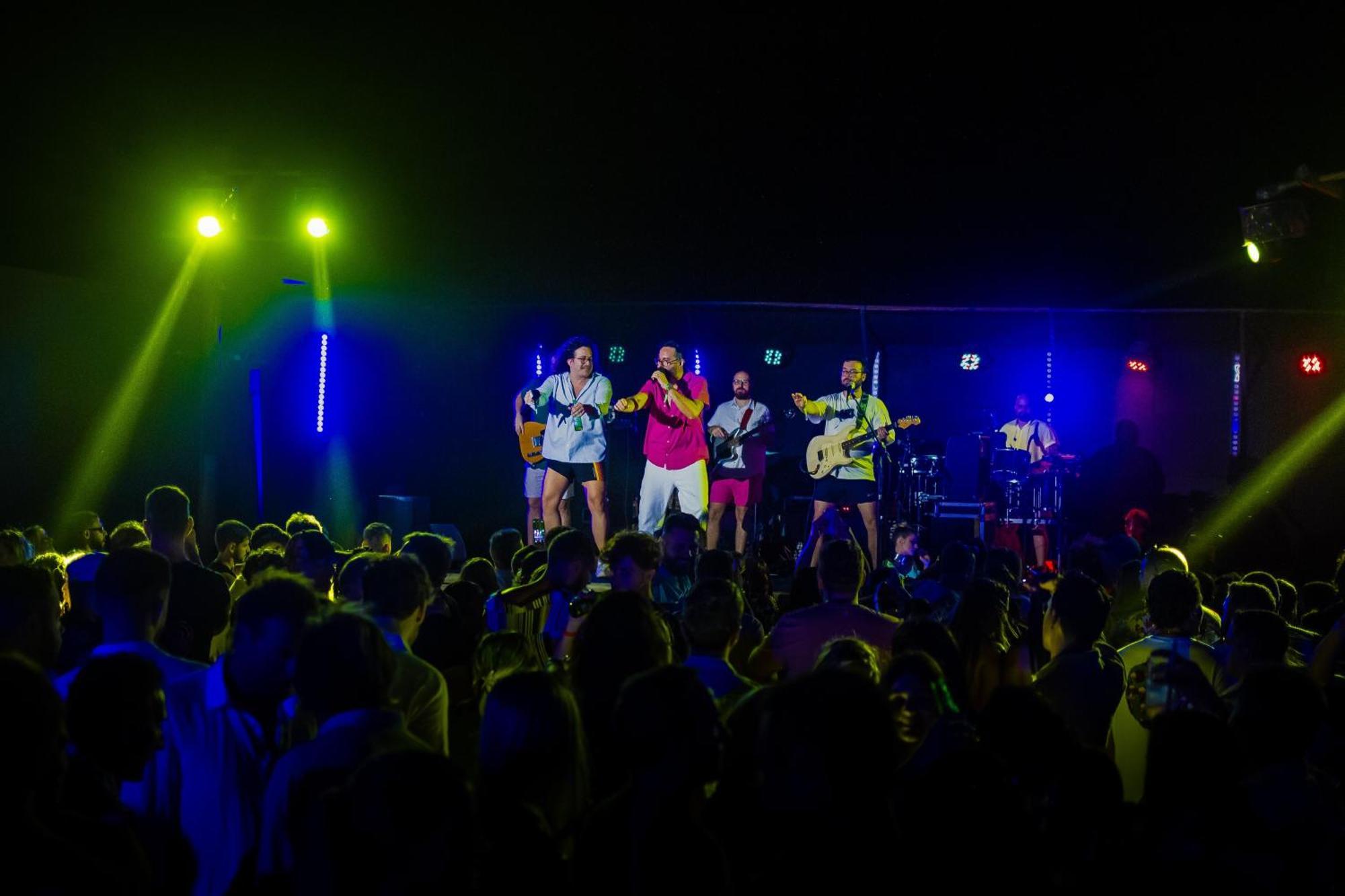 Café Jeri Hotel Jericoacoara Extérieur photo The band performing in 2019